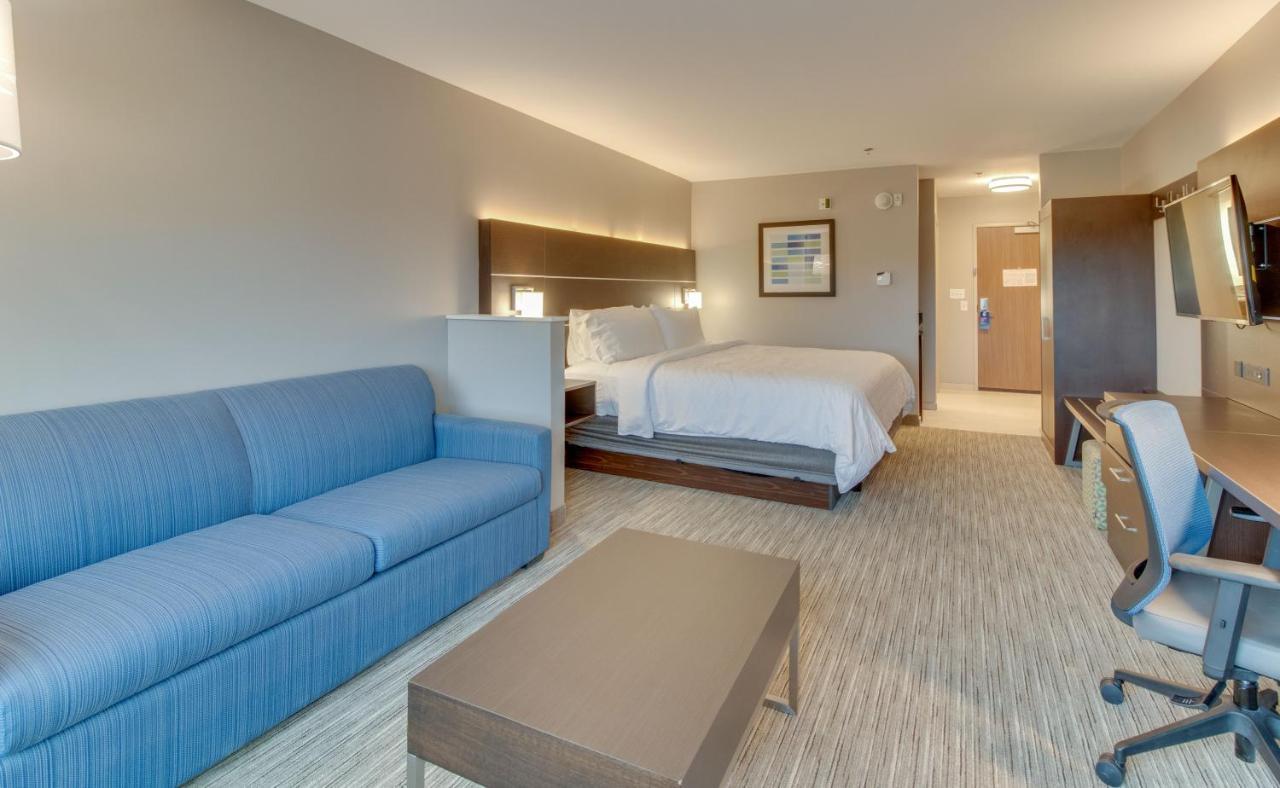 Holiday Inn Express & Suites - Union City By Ihg Eksteriør billede