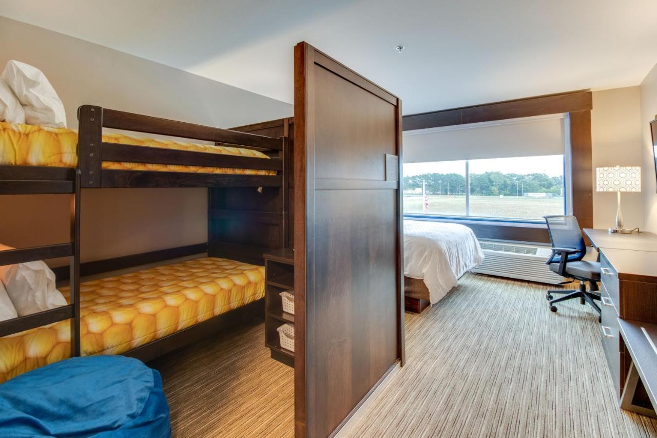 Holiday Inn Express & Suites - Union City By Ihg Eksteriør billede