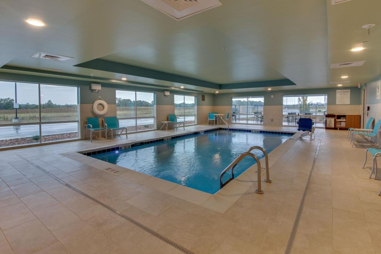 Holiday Inn Express & Suites - Union City By Ihg Eksteriør billede
